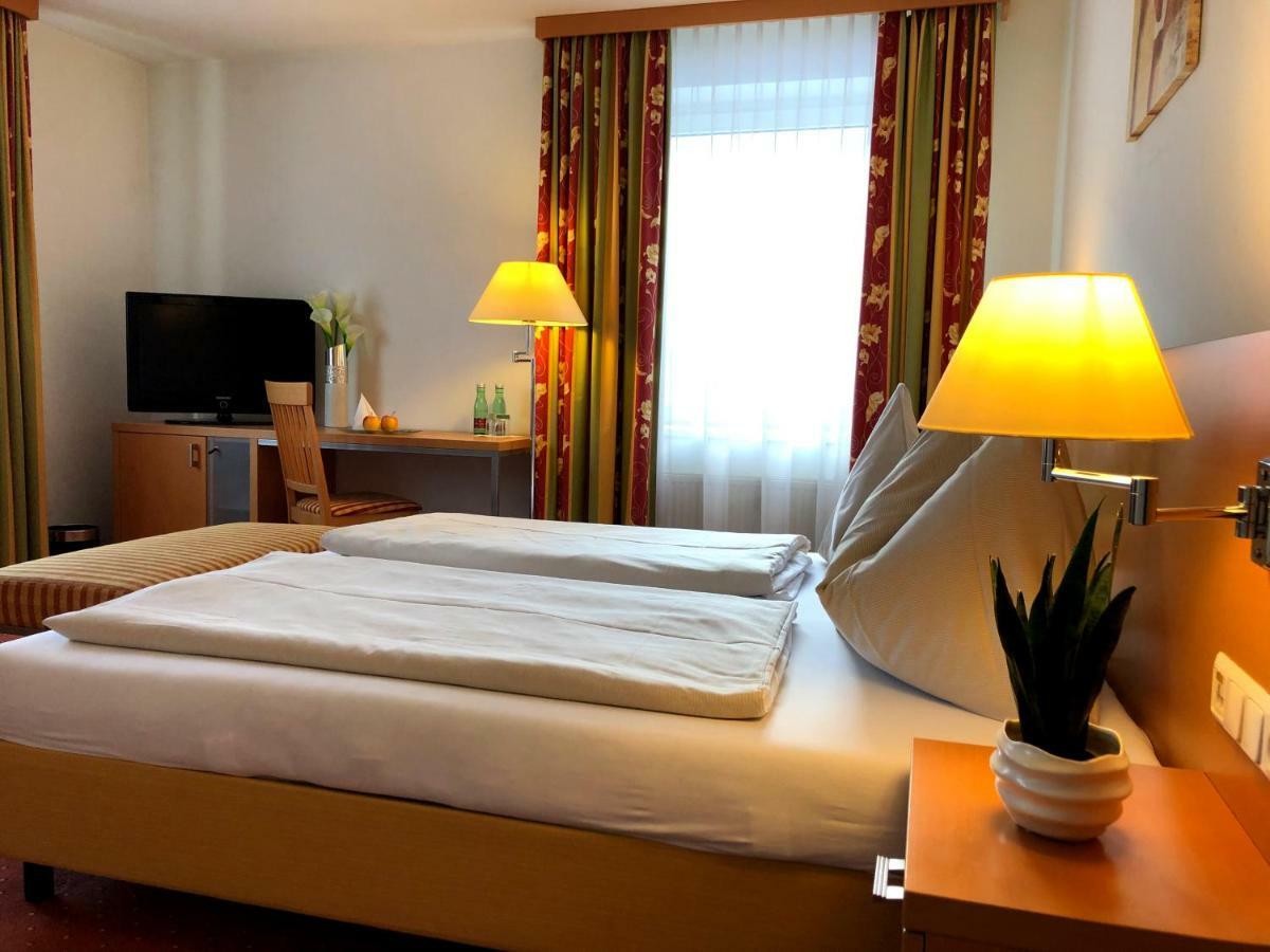 Motel55 RoomRent55 Villach Buitenkant foto